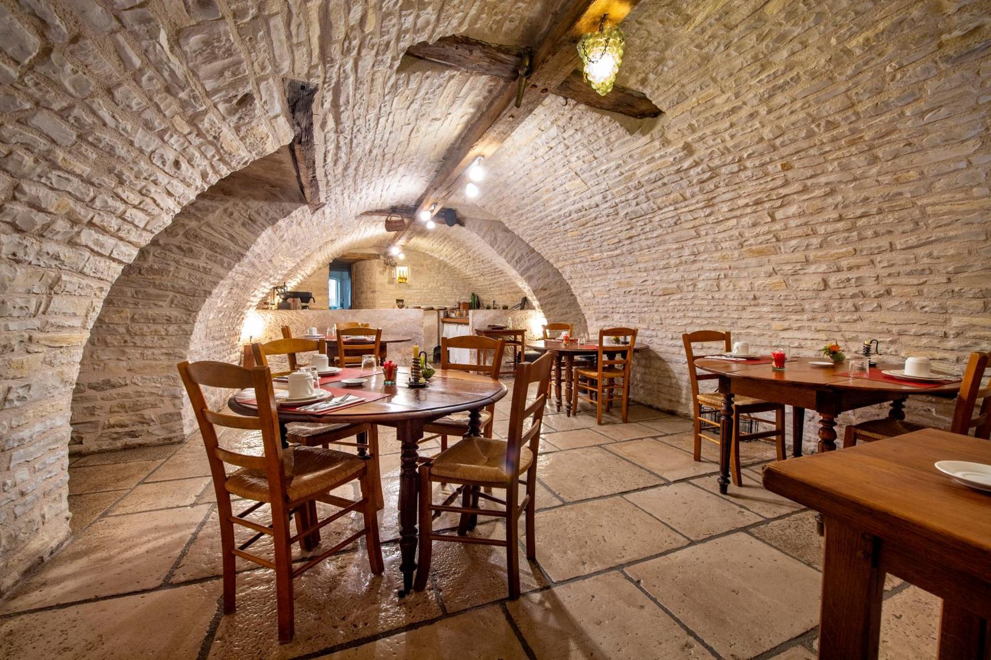 Nitry Hotel De La Beursaudiere מראה חיצוני תמונה
