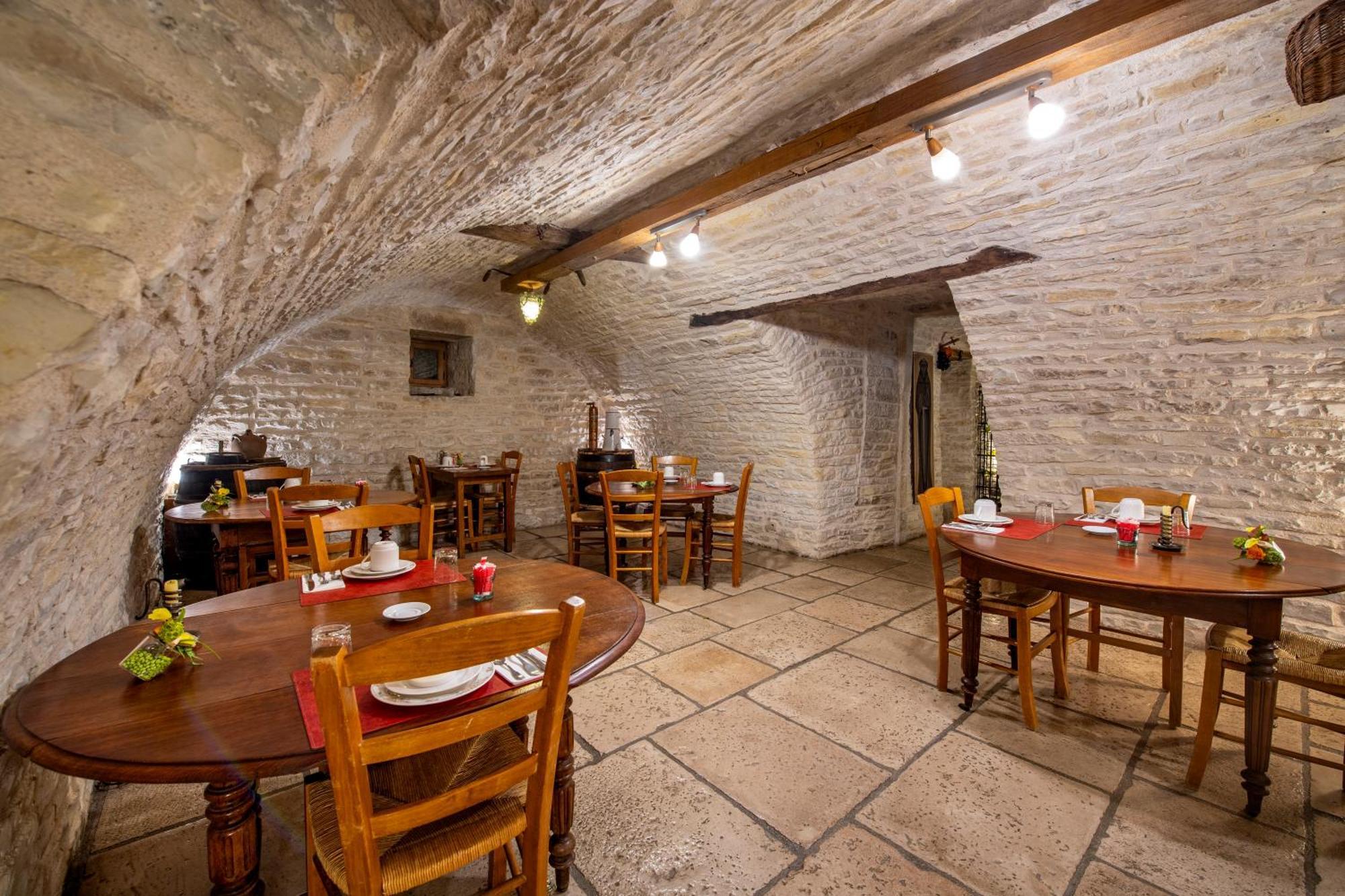Nitry Hotel De La Beursaudiere מראה חיצוני תמונה