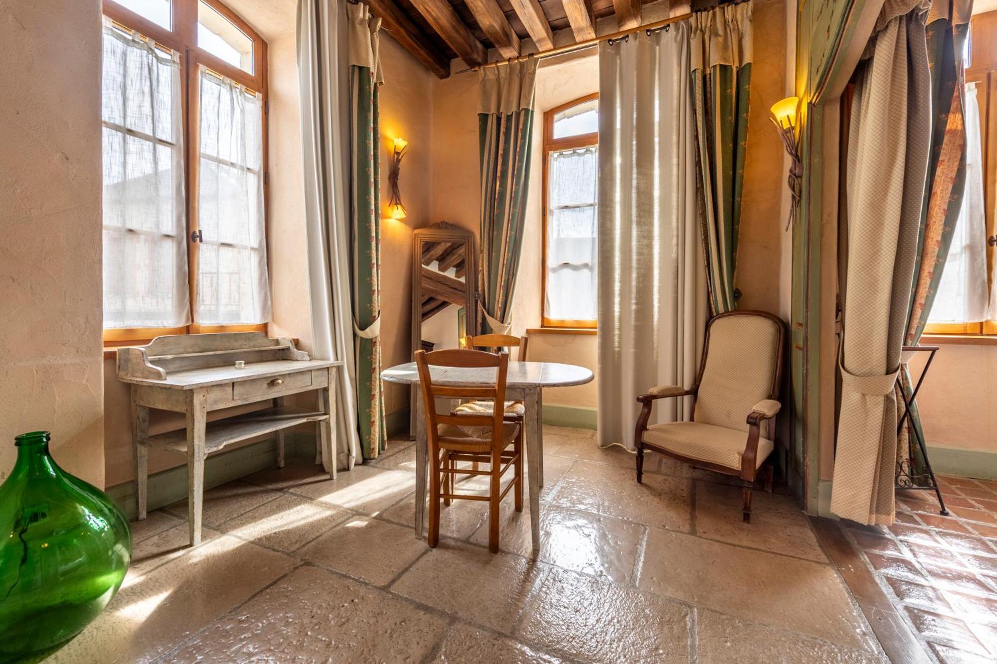 Nitry Hotel De La Beursaudiere מראה חיצוני תמונה