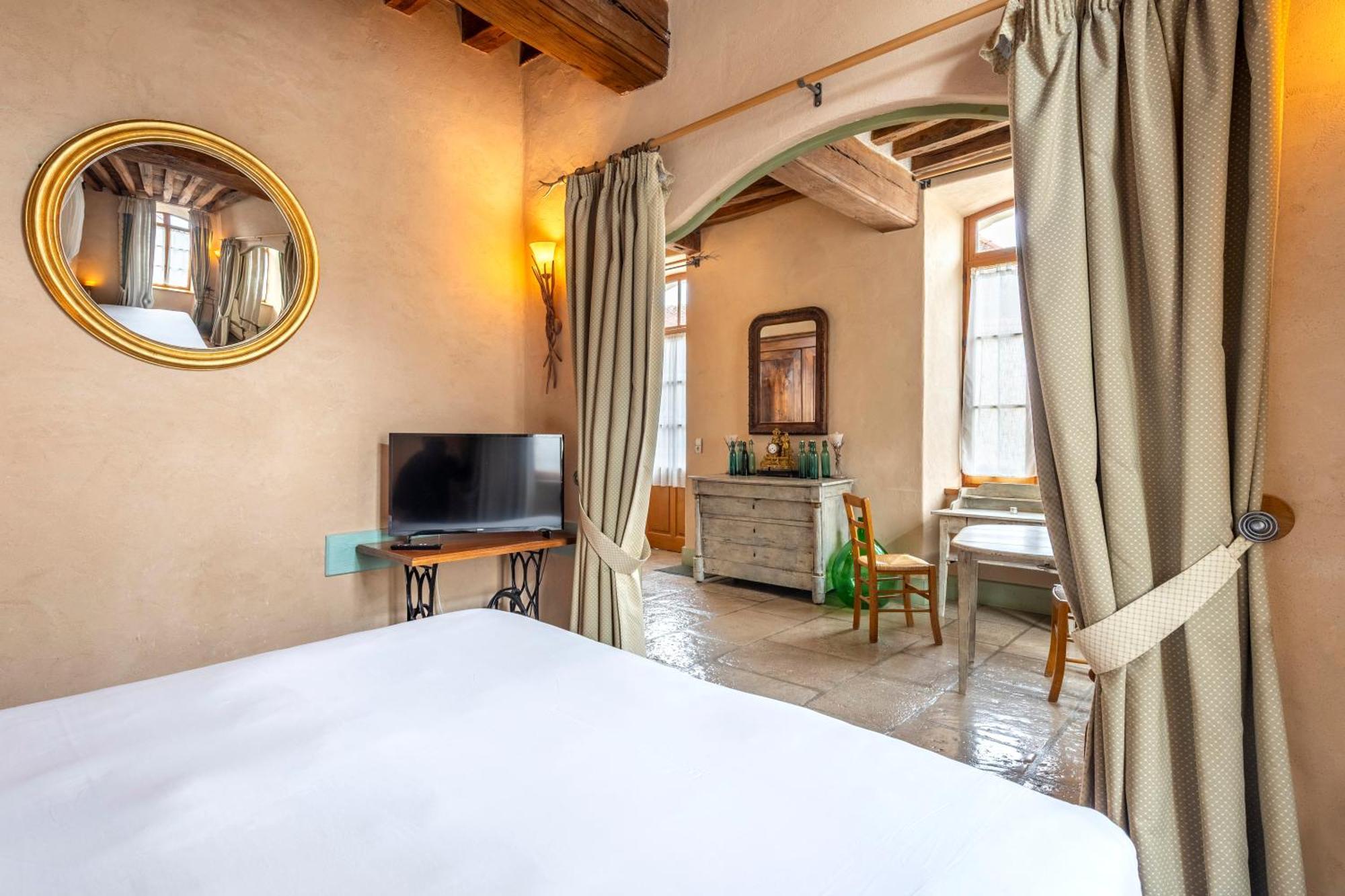 Nitry Hotel De La Beursaudiere מראה חיצוני תמונה